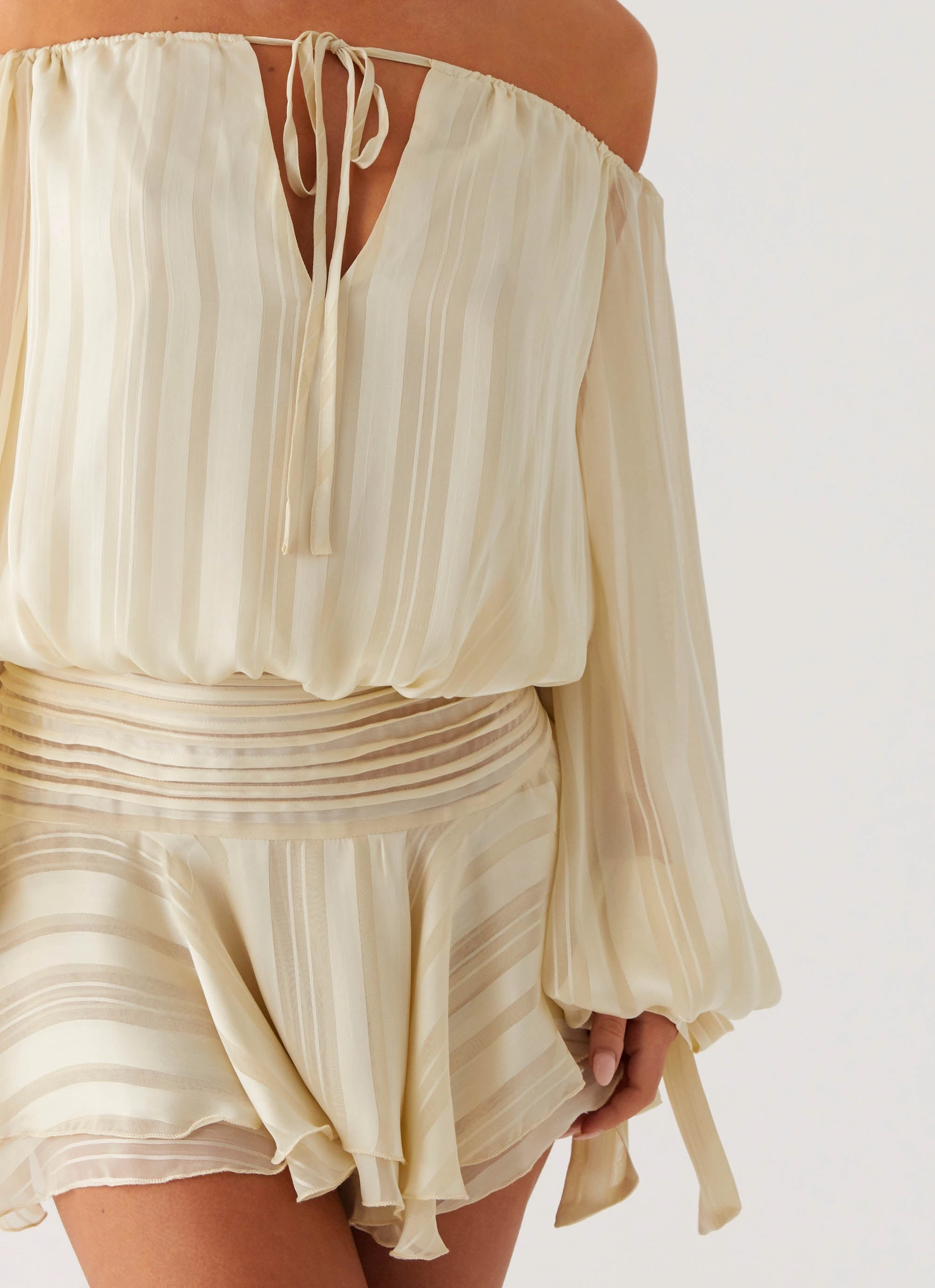 Effortless Mood Eira Balloon Sleeve Mini Dress - Ivory