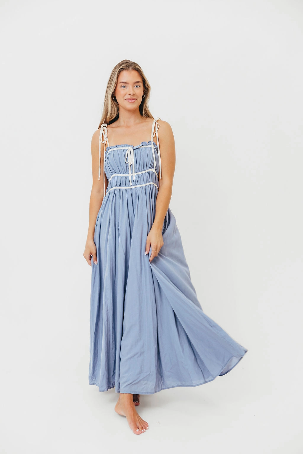 Calm Silhouette Formal Setting Hilsy Cotton Blend Contrast Trim Maxi Dress in Elemental Blue