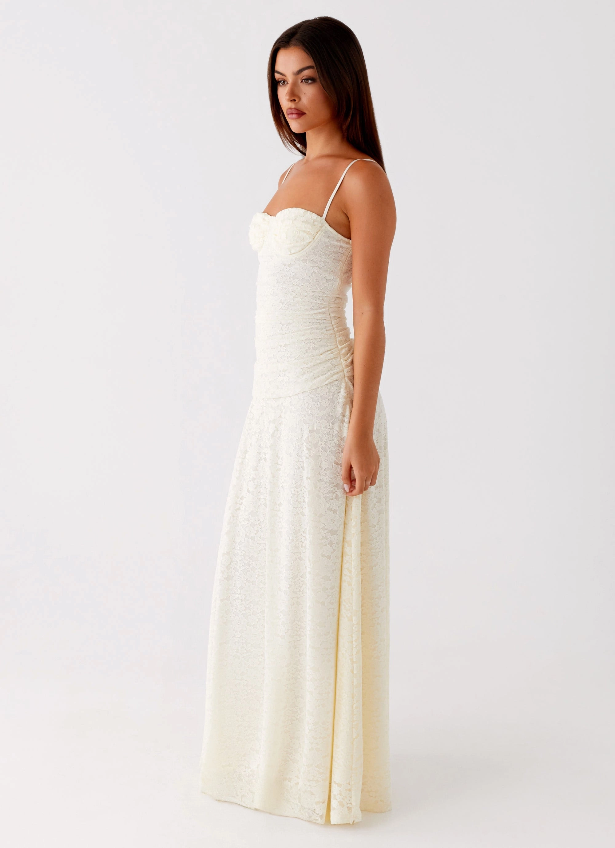 Elsa Maxi Dress - Ivory Elegant Motion