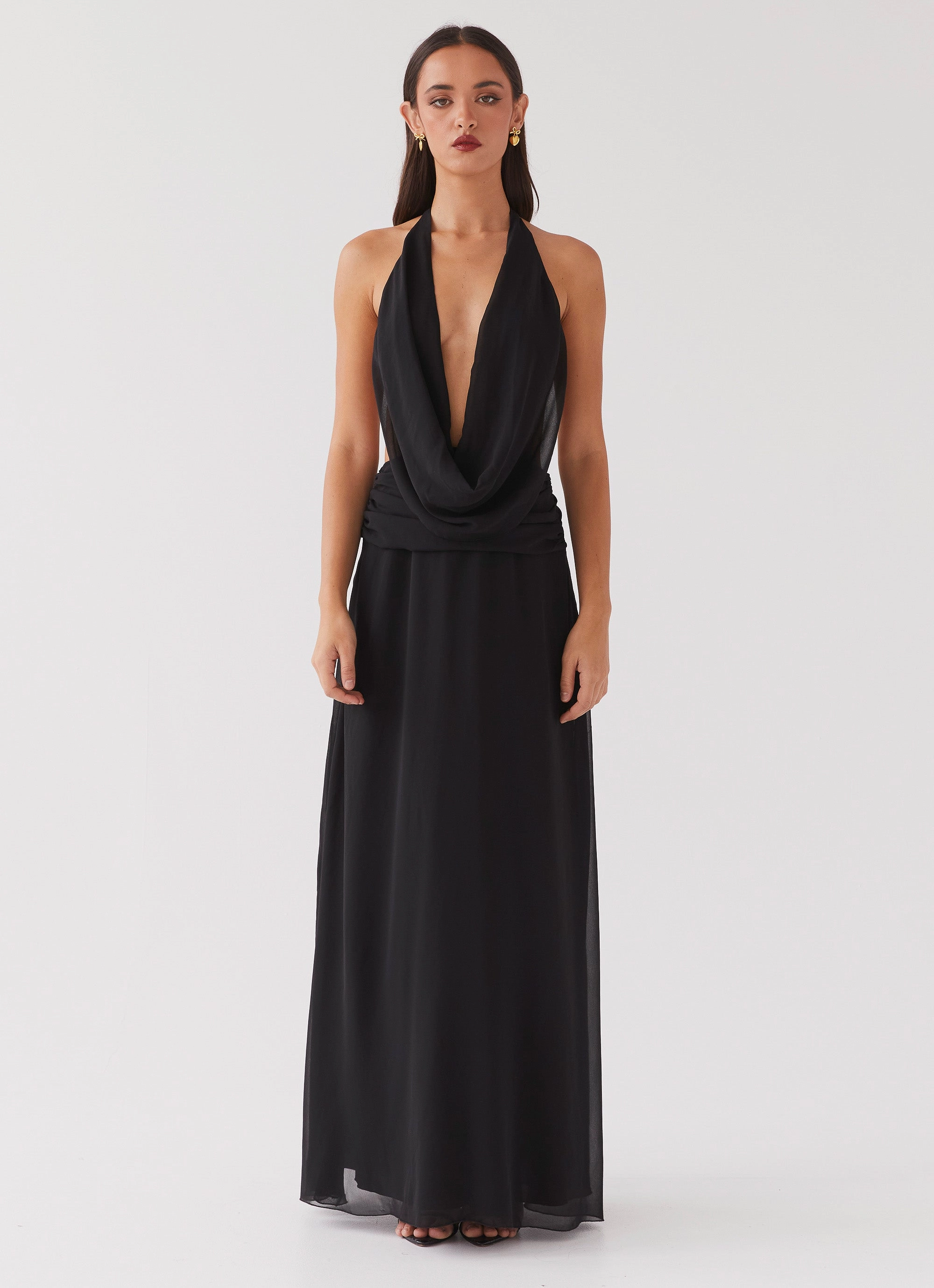 Silky Movement Gradient Shade Elysia Chiffon Maxi Dress - Black