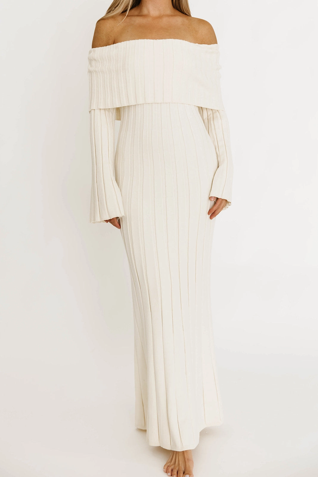 Evella Maxi Dress in Cream - Bump Friendly & Inclusive Sizing Gradient Shade Autumn Mood