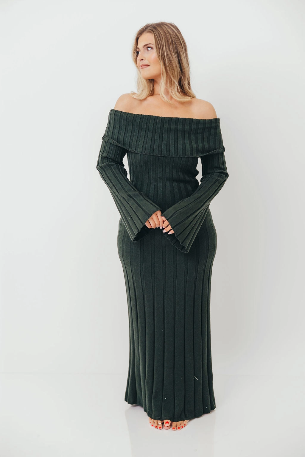 Short Sleeve Waist Seam Evella Maxi Dress in Evergreen - Bump Friendly