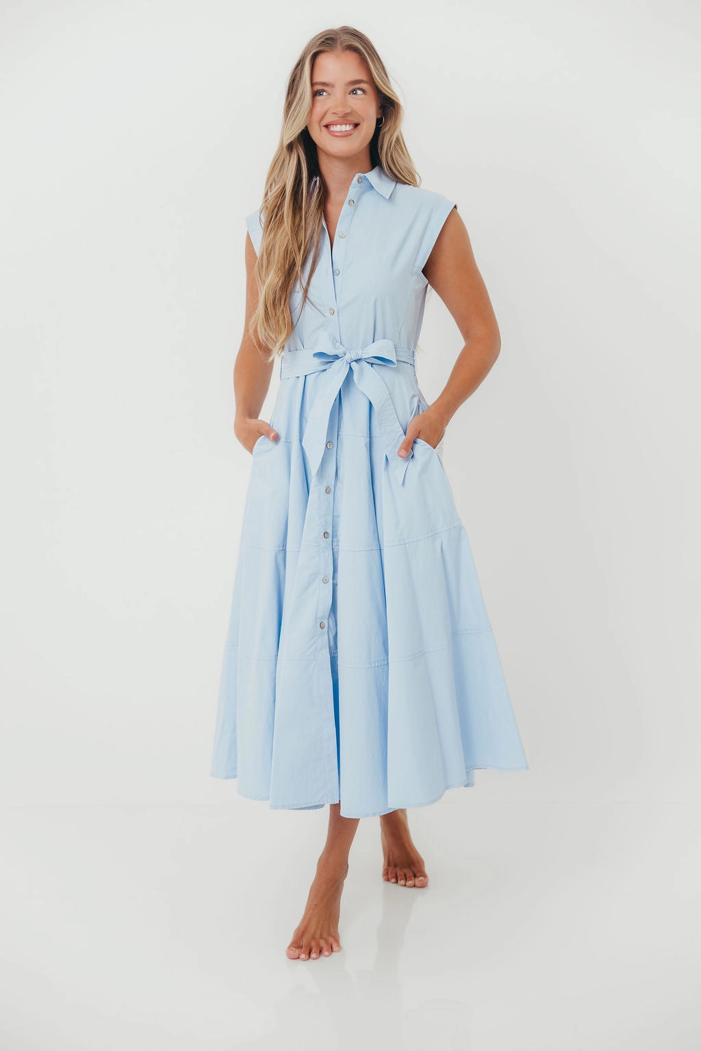 Cool Texture Smooth Look AnnaLynne Midi Dress in Baby Blue