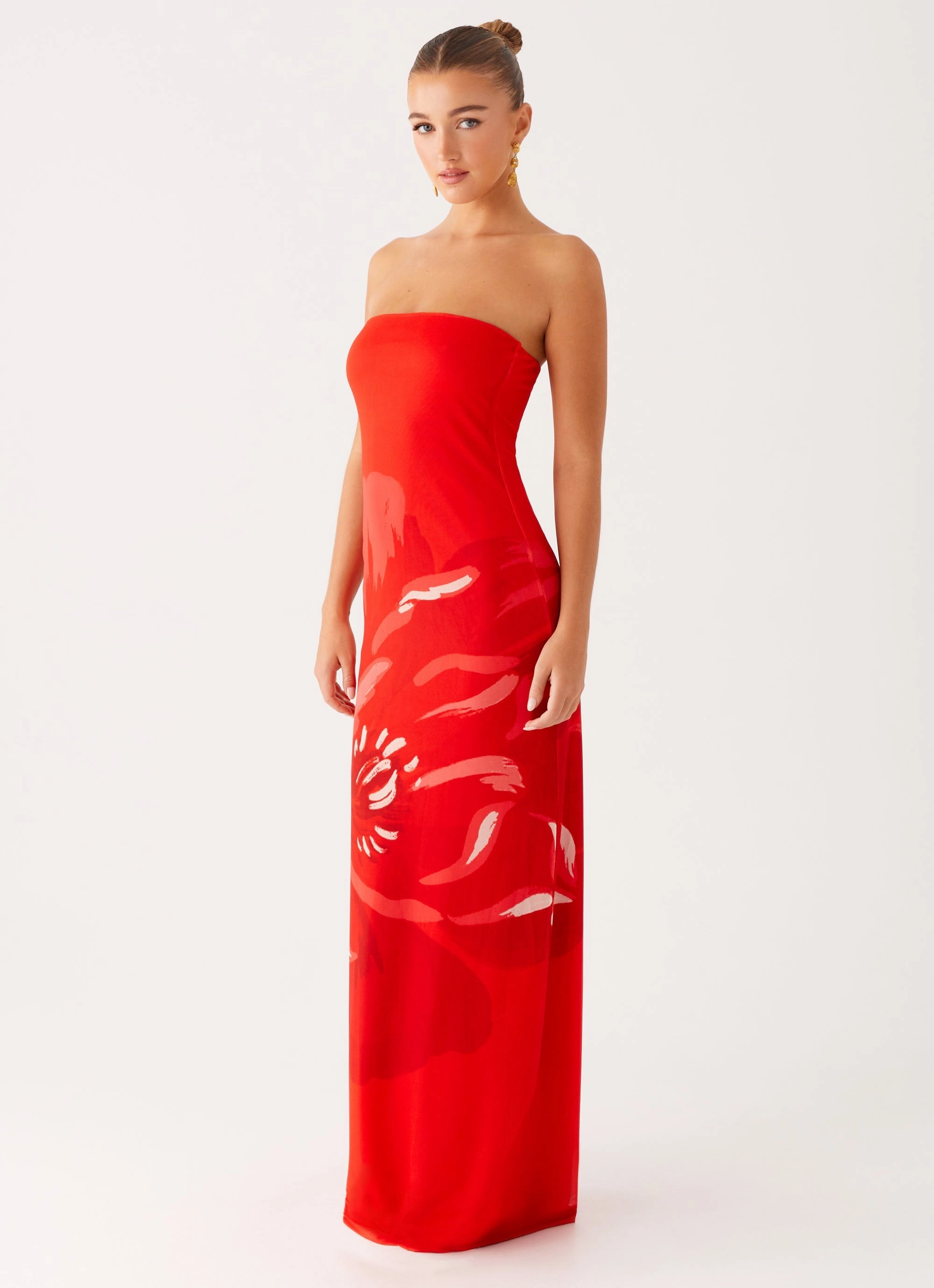 Fabian Maxi Dress - Red Subtle Edge Delicate Touch
