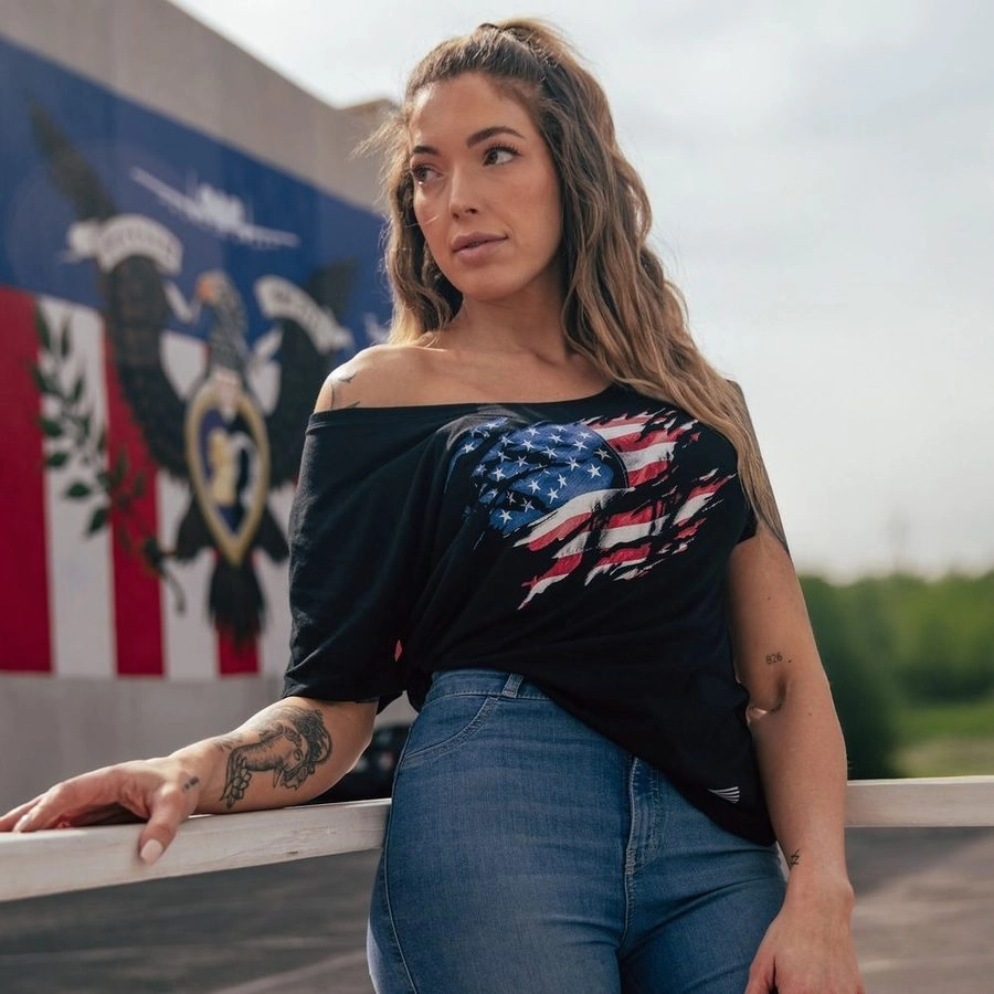 Premium Cotton Blend Women's Still Standing Slouchy Fit T-Shirt - Black