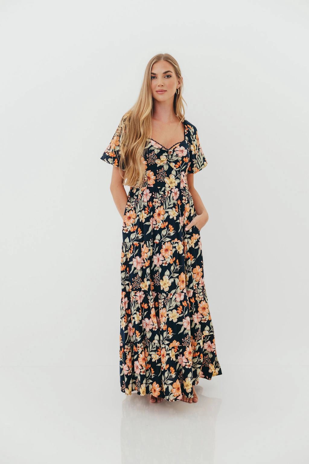 Francine Maxi Dress in Midnight Floral Comfortable texture Basic Fashion