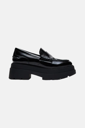 Steve Madden Gaven Loafer in Black Leather Water Edge