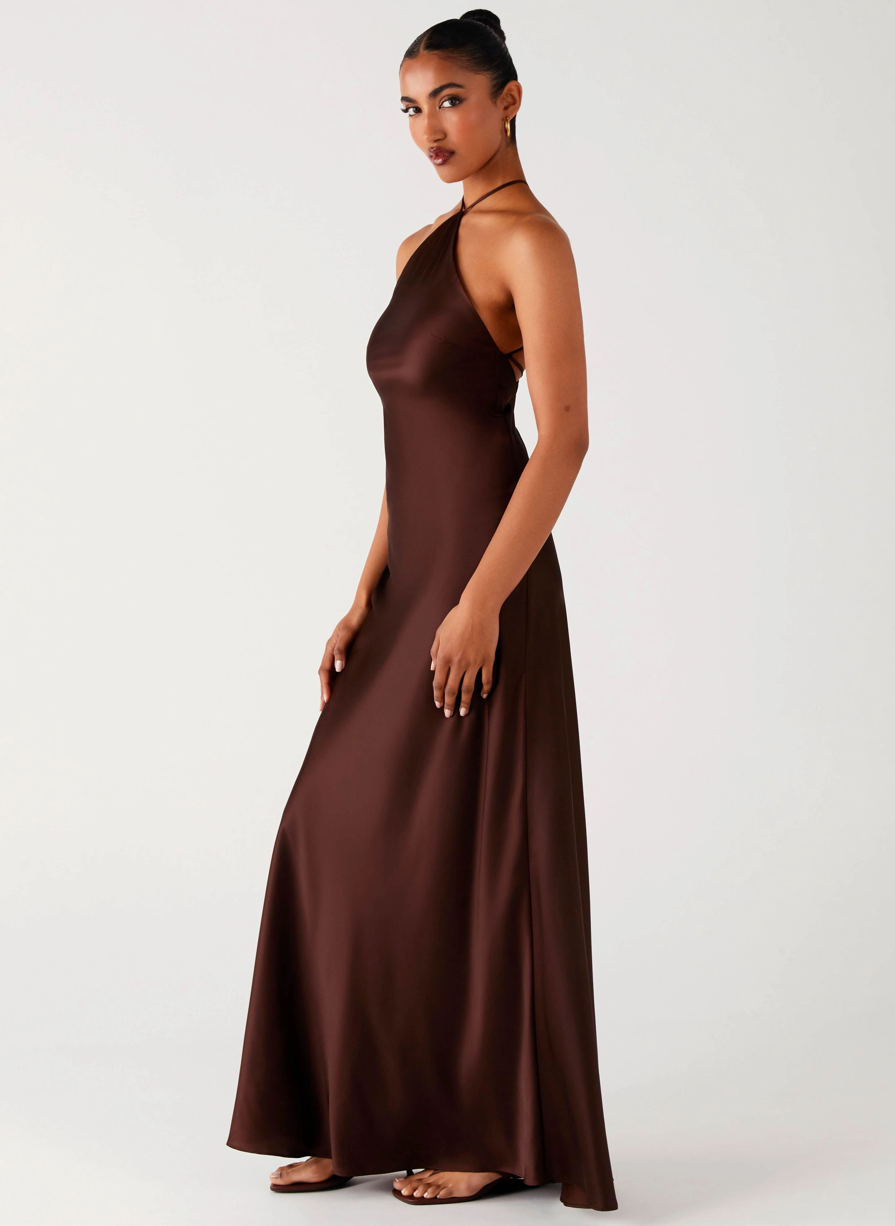Minimal Core Simple Form Tulama Maxi Dress - Chocolate