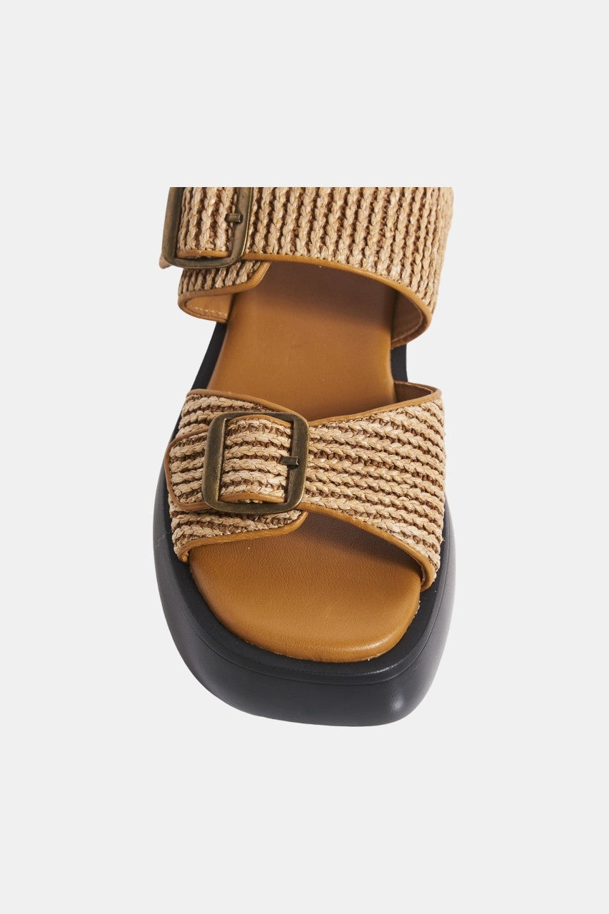 Free People Shoes Mandi Weave Sandals in Natural Comfortable Outsole