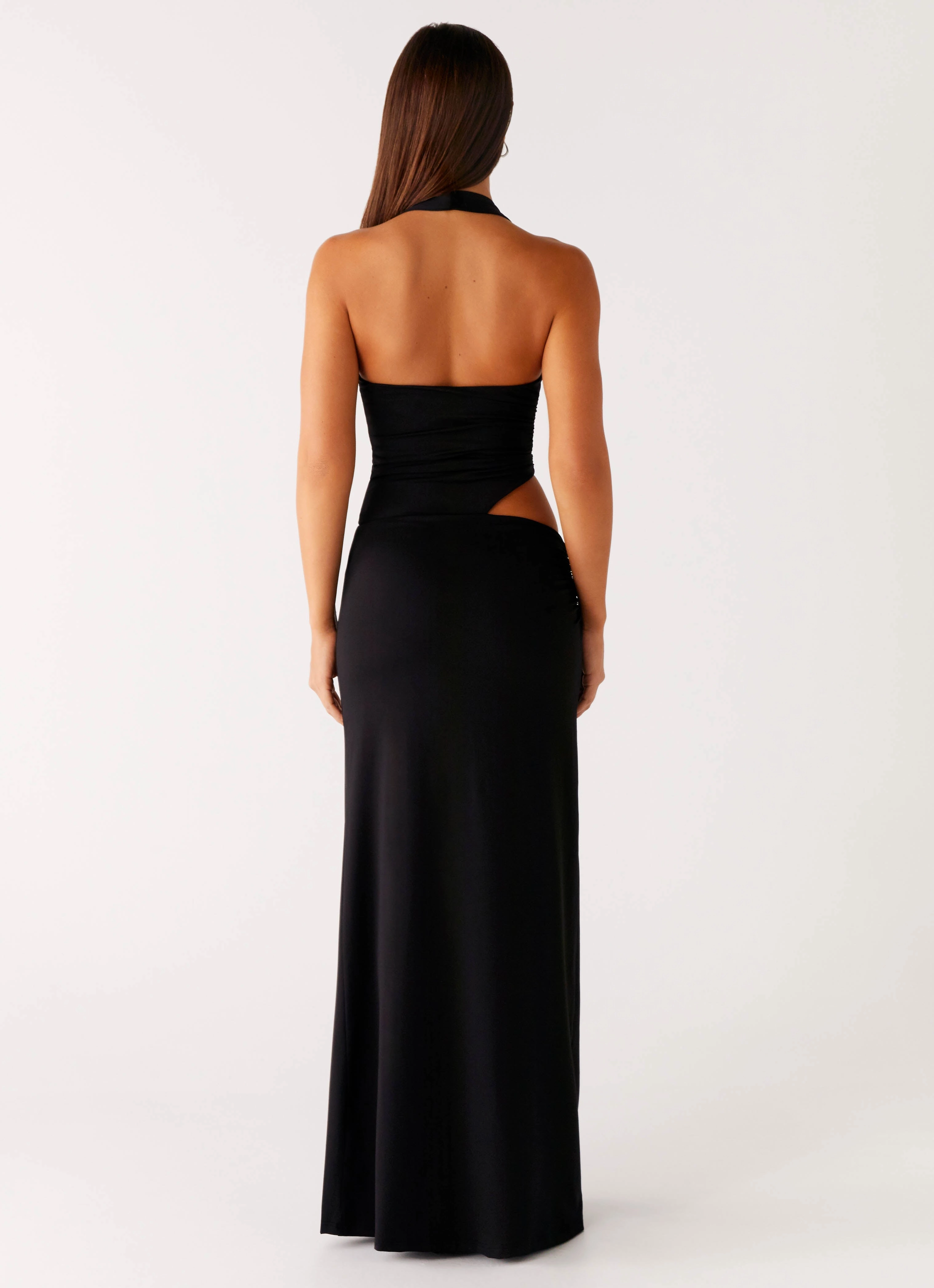 Stylish Silhouette Fashionable Touch Chella Maxi Dress - Black