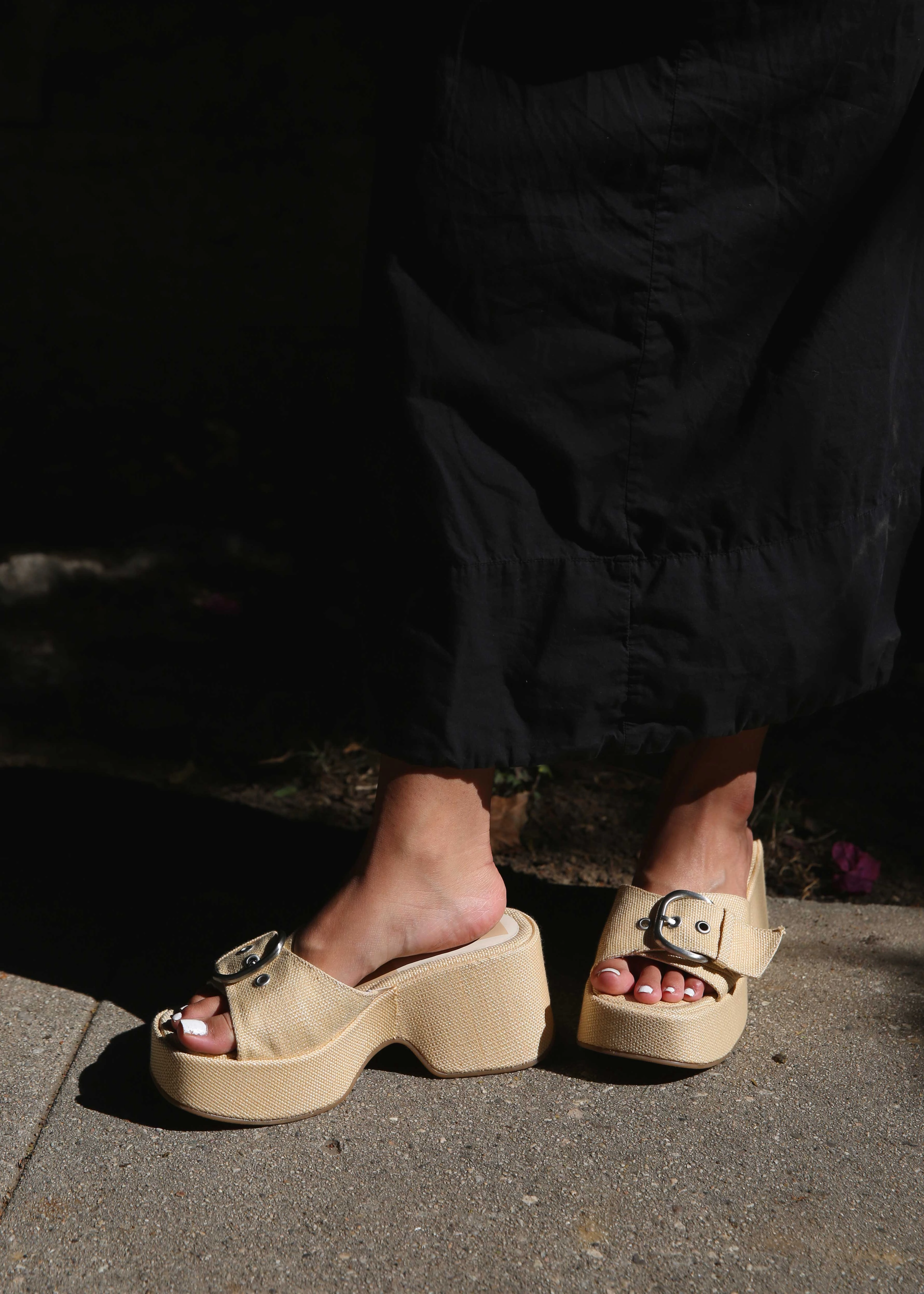 party look Gisel Platforms