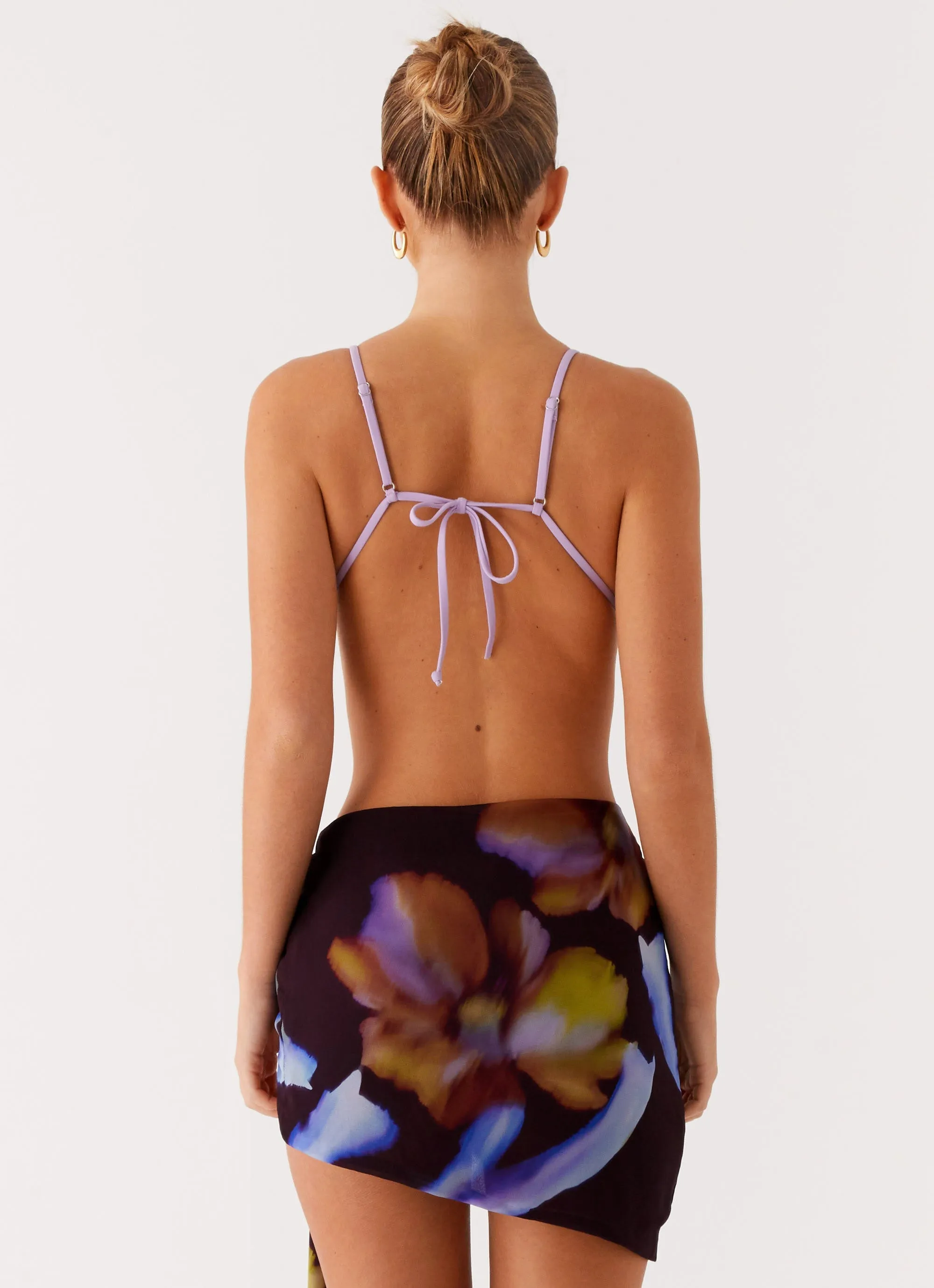 Golden Blaze Sarong - Dark Floral Sun Protection Gear