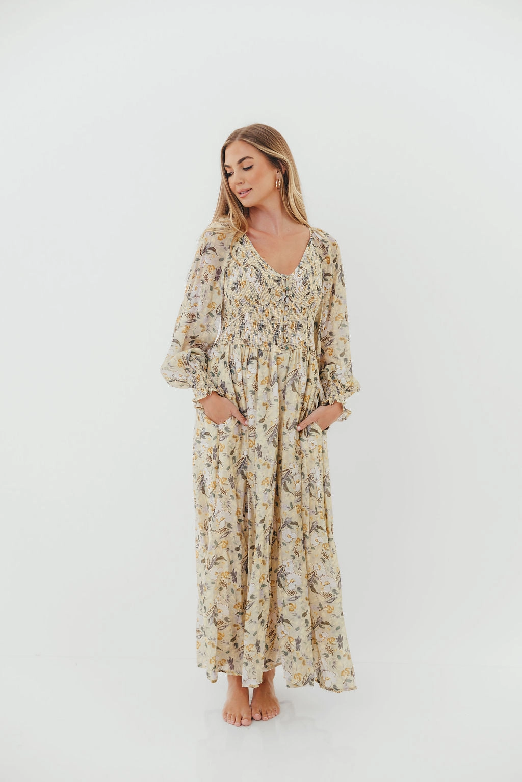 Luann Floral Maxi Dress in Vintage Cream Event Glow