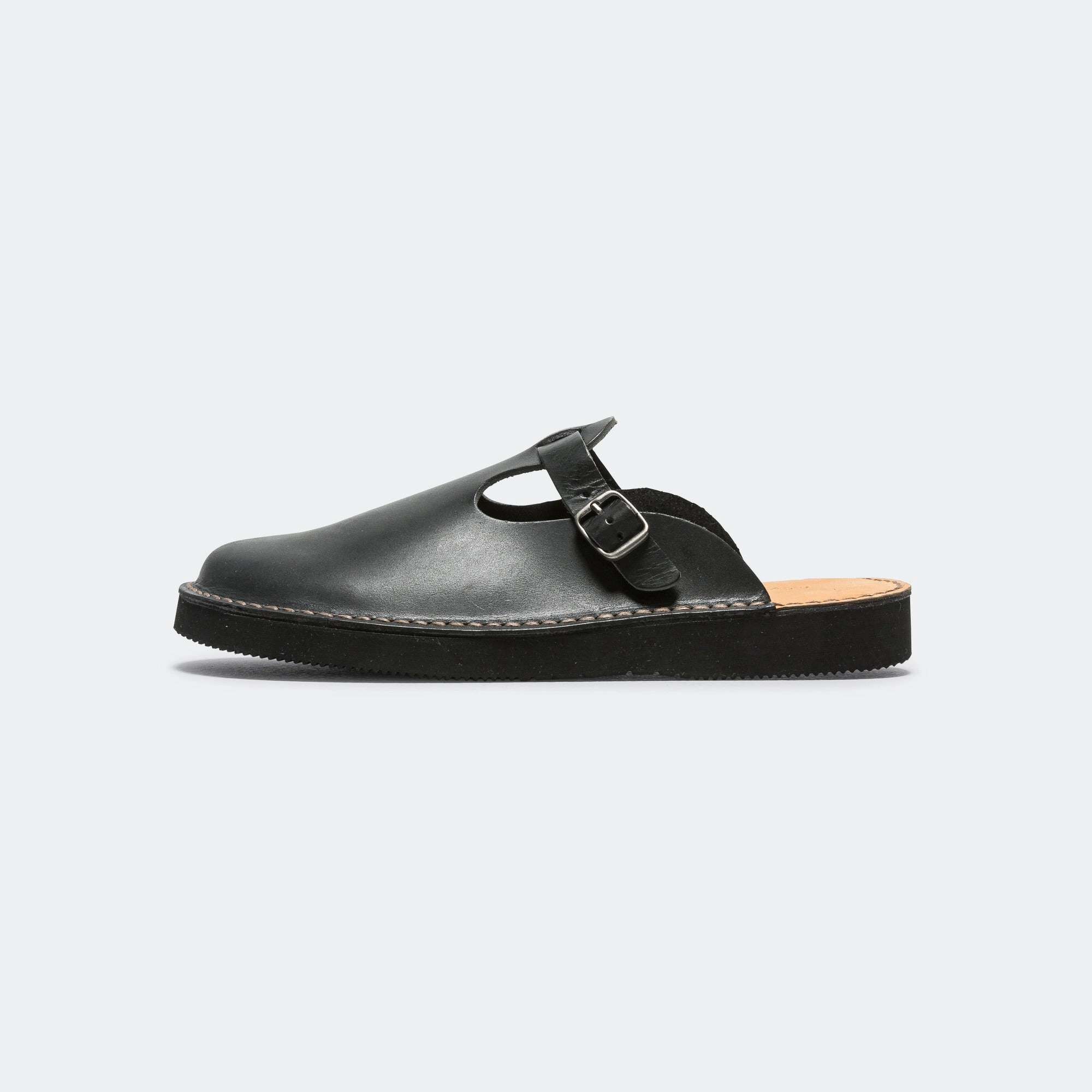 Gudalur Sandal - Black Errand Style Comfortable Beach Footwear