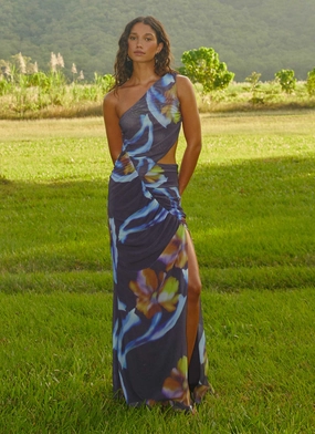Zanzibar Maxi Dress - Dark Floral Formal Look