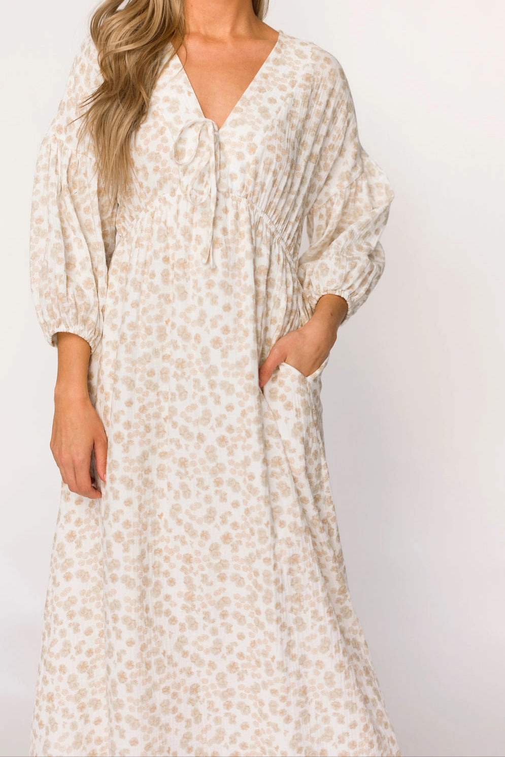 Hunter 100% Cotton Gauze Midi Dress in Natural/Fawn Floral - Bump Friendly Mid layer