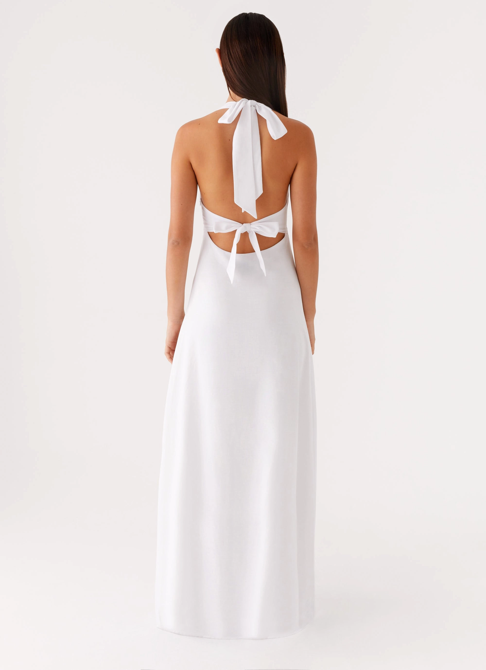 Minimal Fit Back-Zip Heavy Hearted Linen Maxi Dress - White
