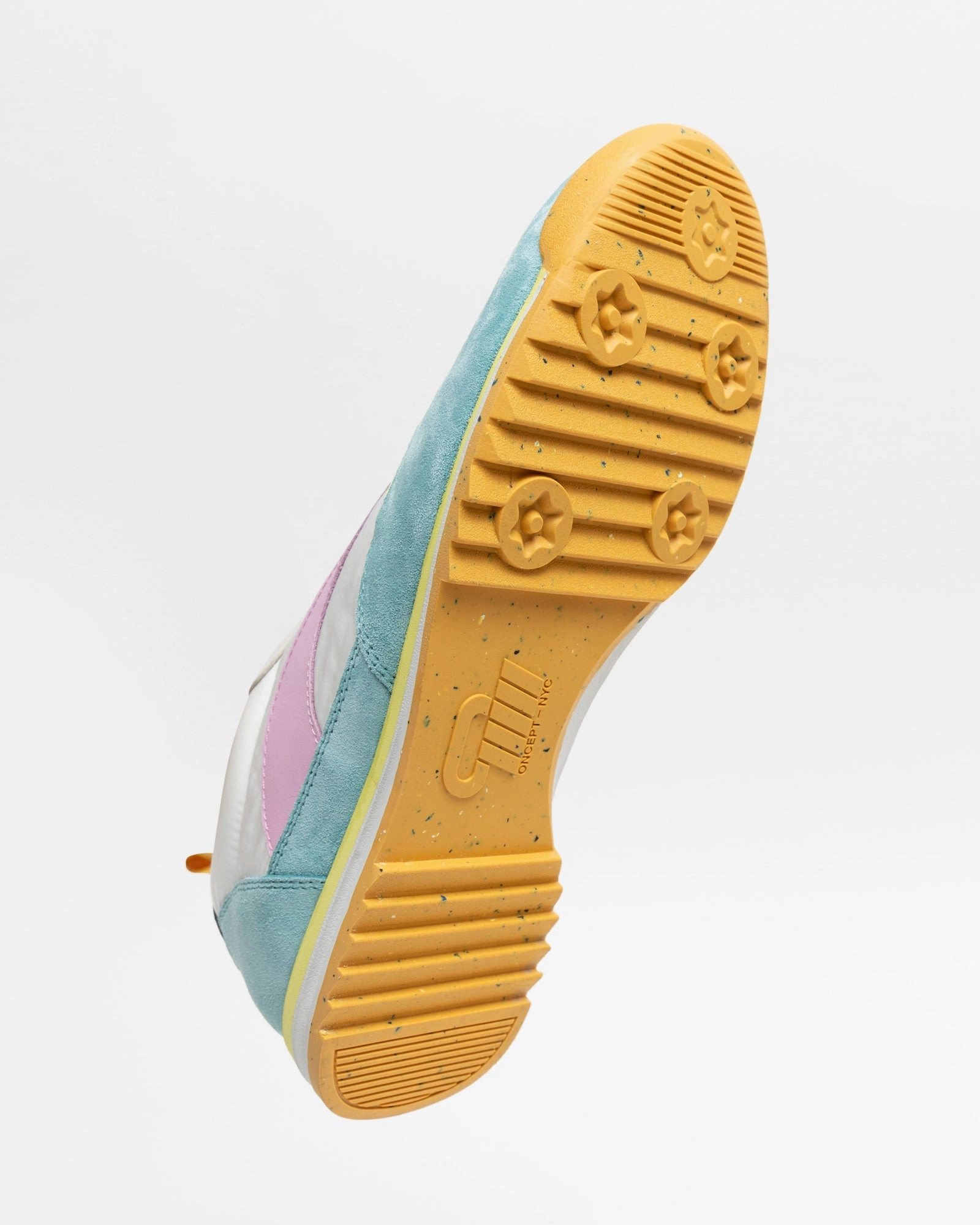 Oncept Montreal Sneakers in Interstellar Multi Quick Workout