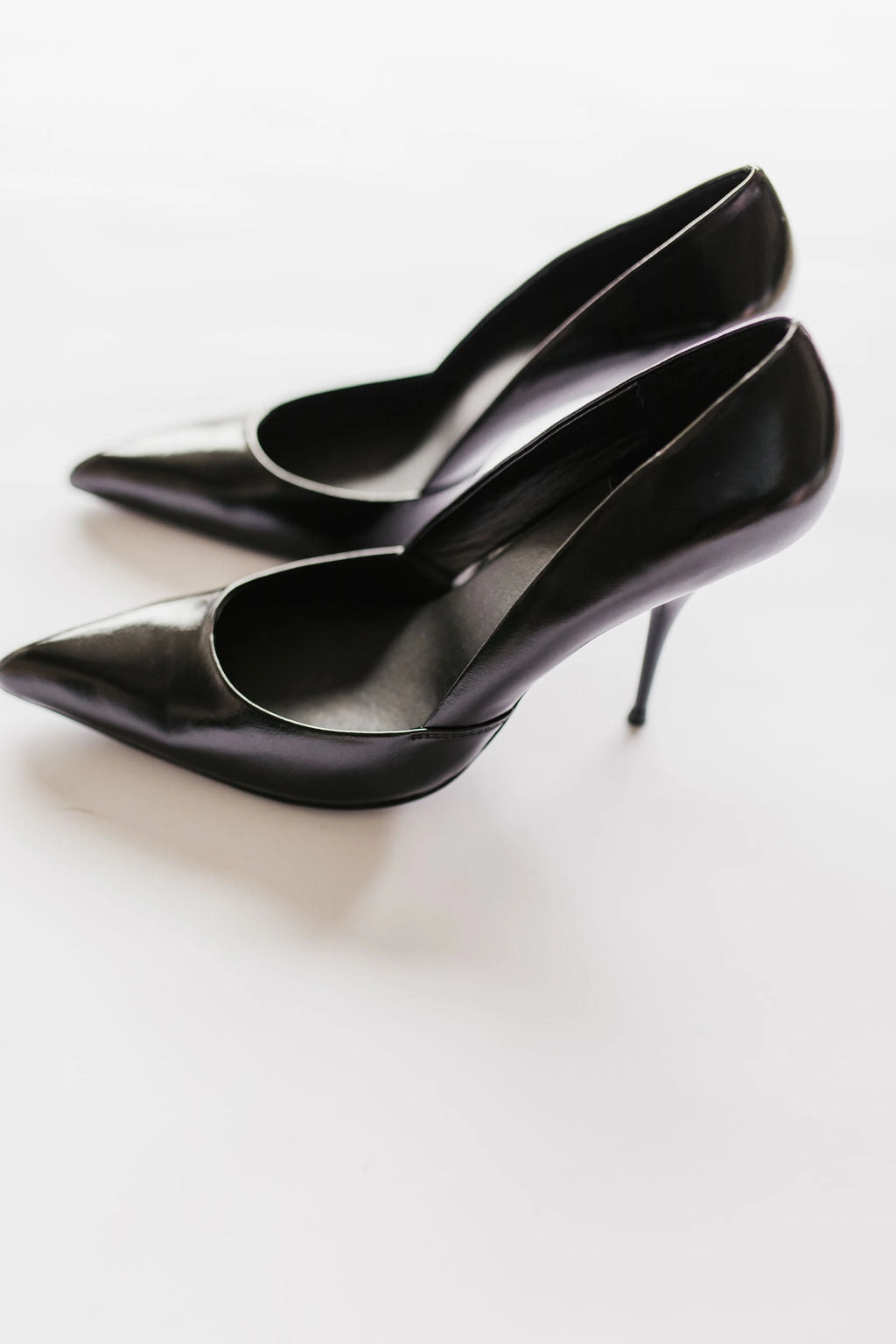 Jeffrey Campbell Convince Dress Pump in Black Leather Silky Detail