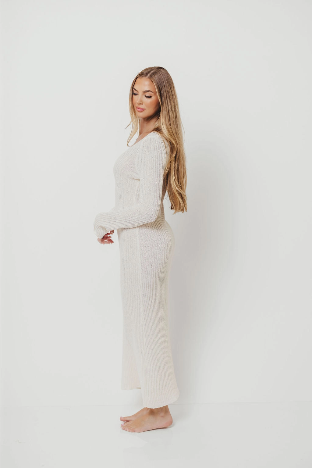 Joline Textured Rib Knit Sweater Maxi Dress in Off-White Designer-Label Slim-fit