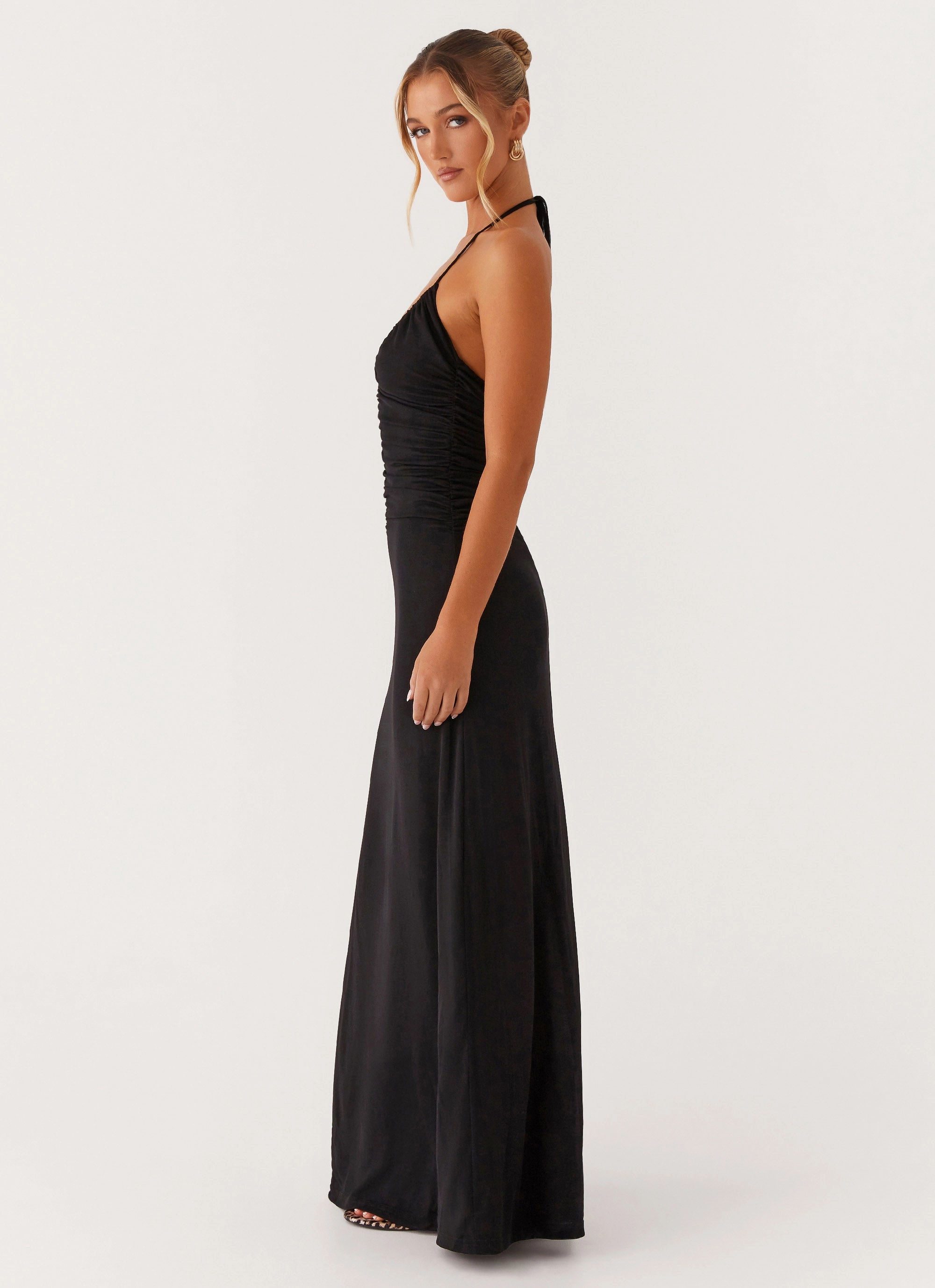 Kansas Maxi Dress - Black Fit Mood Elegant Flow