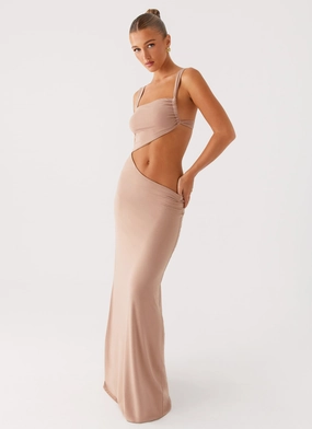Kika Maxi Dress - Beige Timeless Energy urban vibe