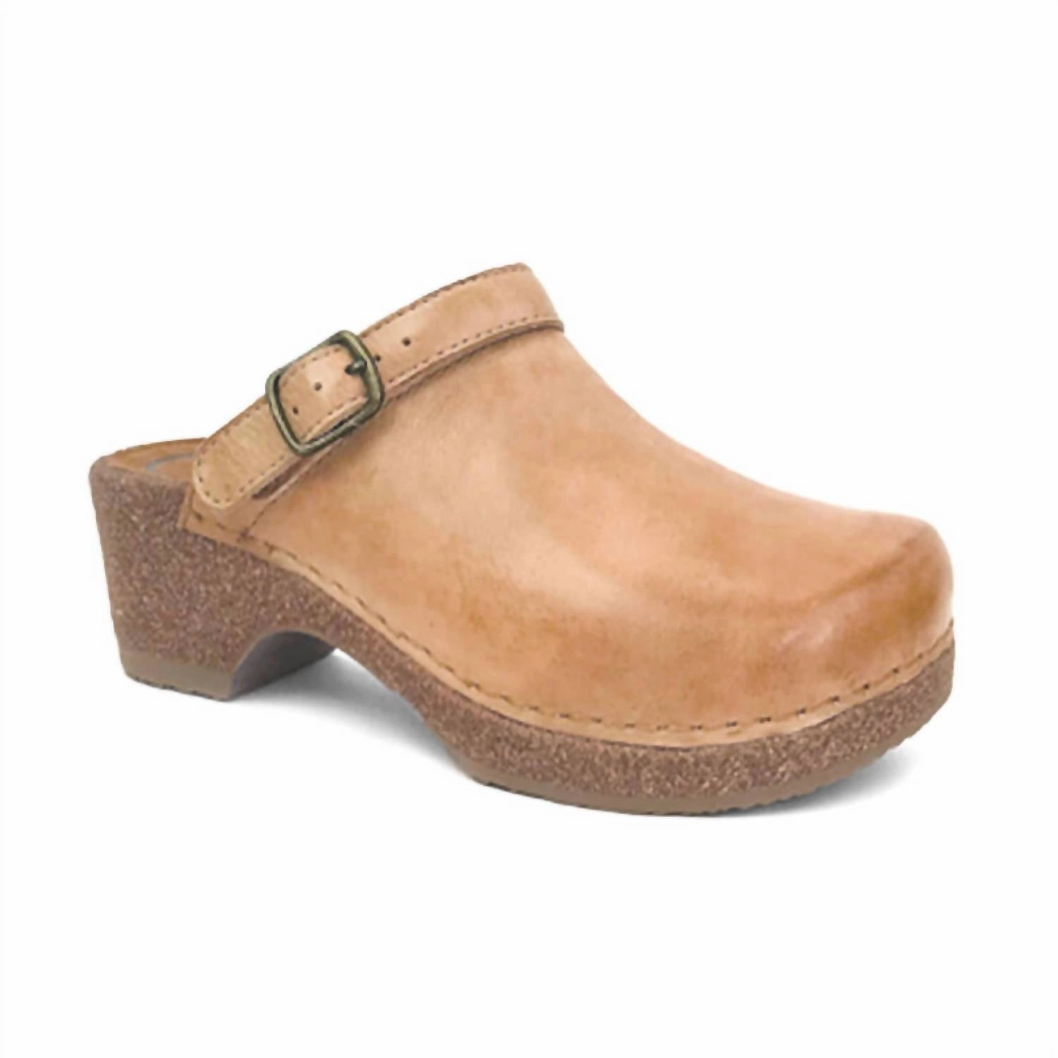 Women's Beckie Cork Clog In Natural Low Heel