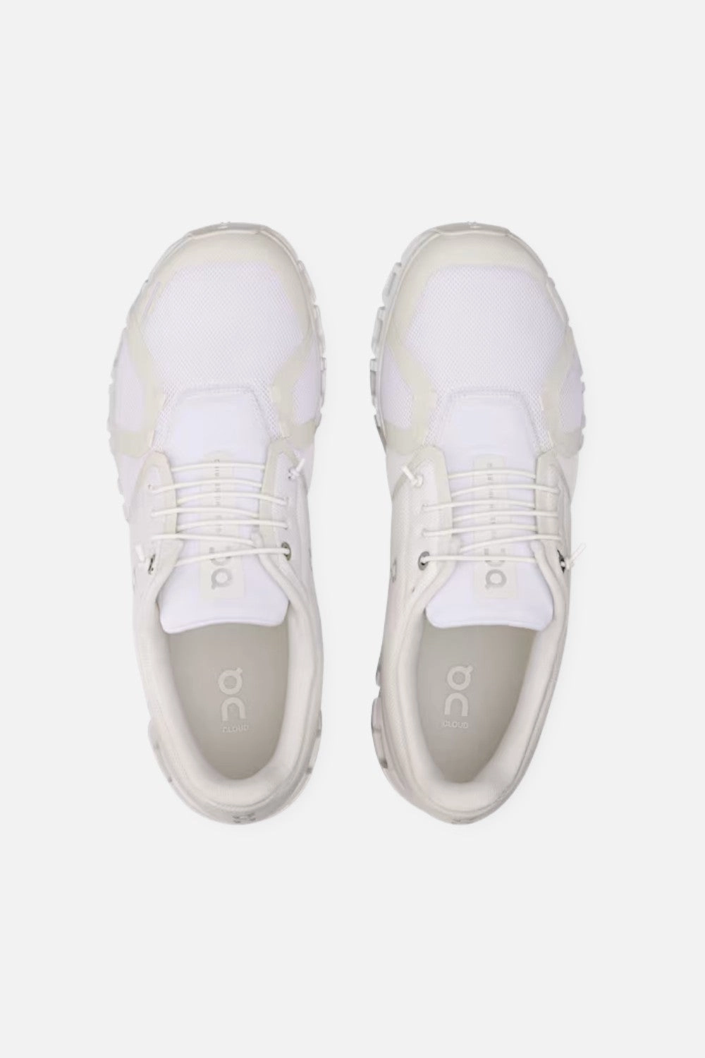 On Running Men's Cloud 6 in White Structured ease
