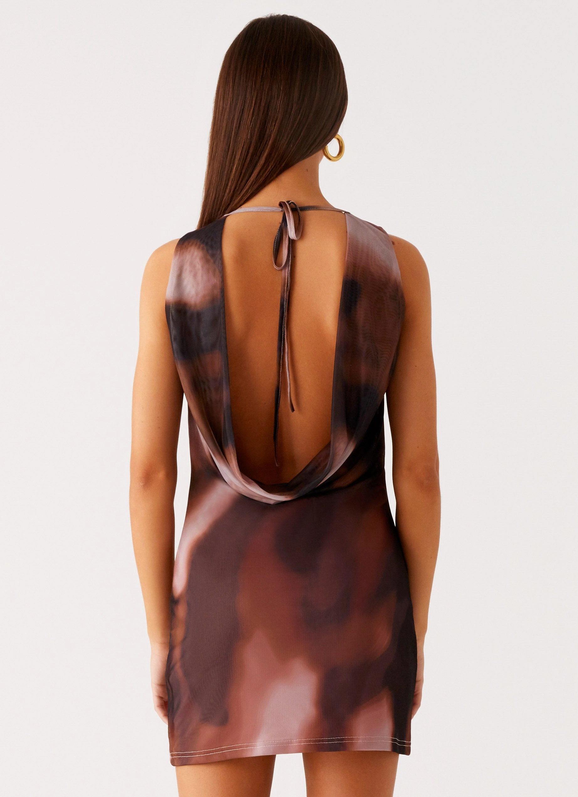 Dreamy Motion Larson Mini Dress - Black Gradient