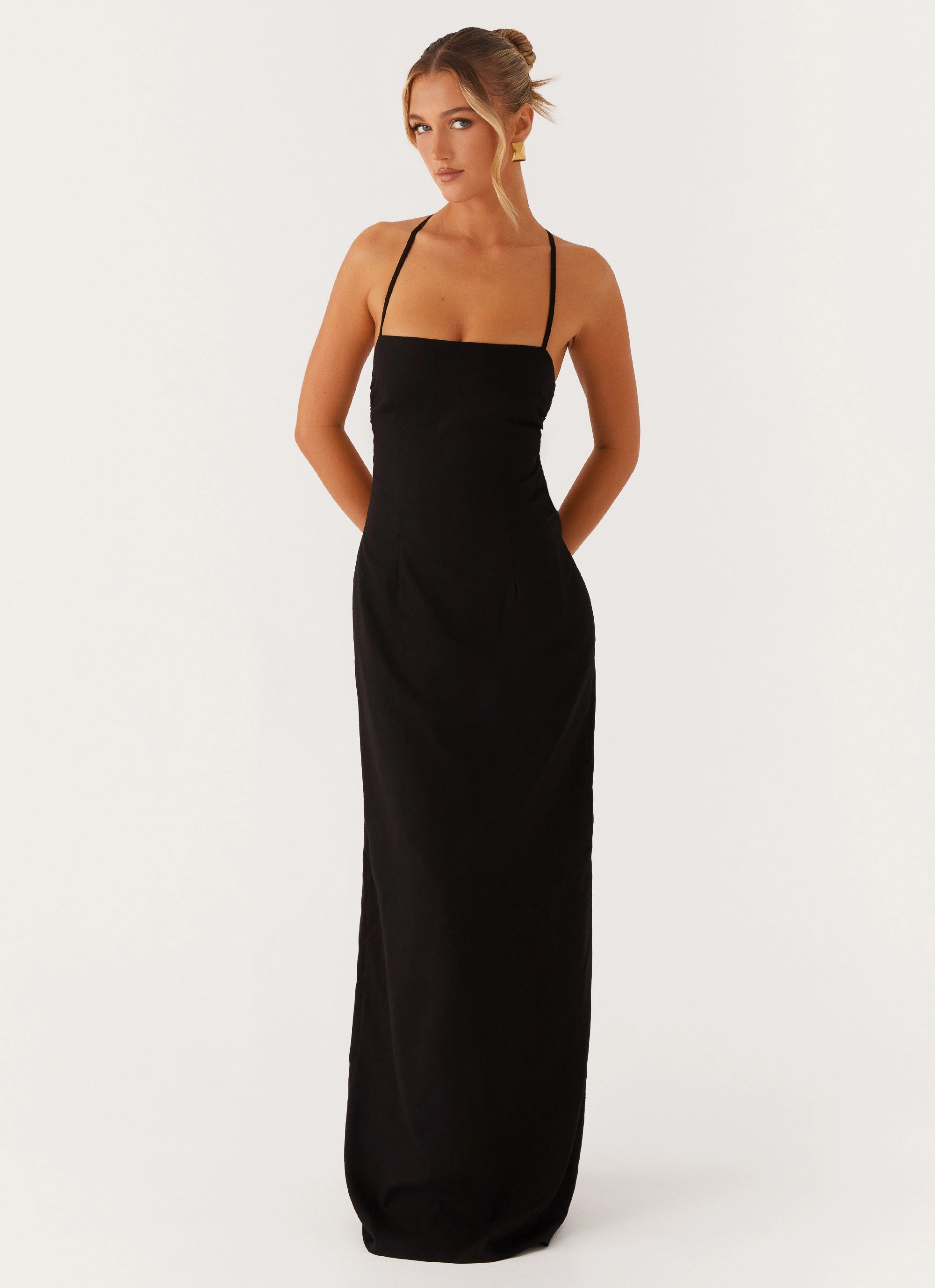 Cora Backless Maxi Dress - Black Soft Presence