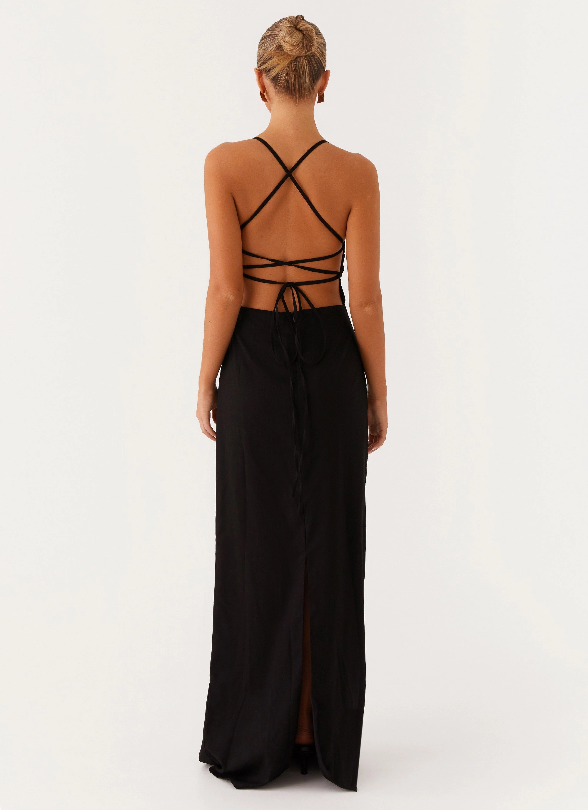 Cora Backless Maxi Dress - Black Cinched-Waist Comfy Design