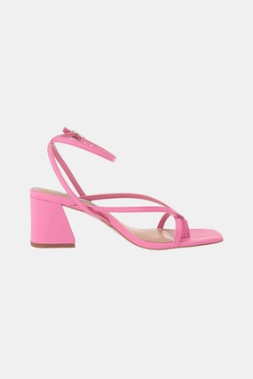 Comfortable Step Sandal Steve Madden Alaina Sandal in Fuschia Leather