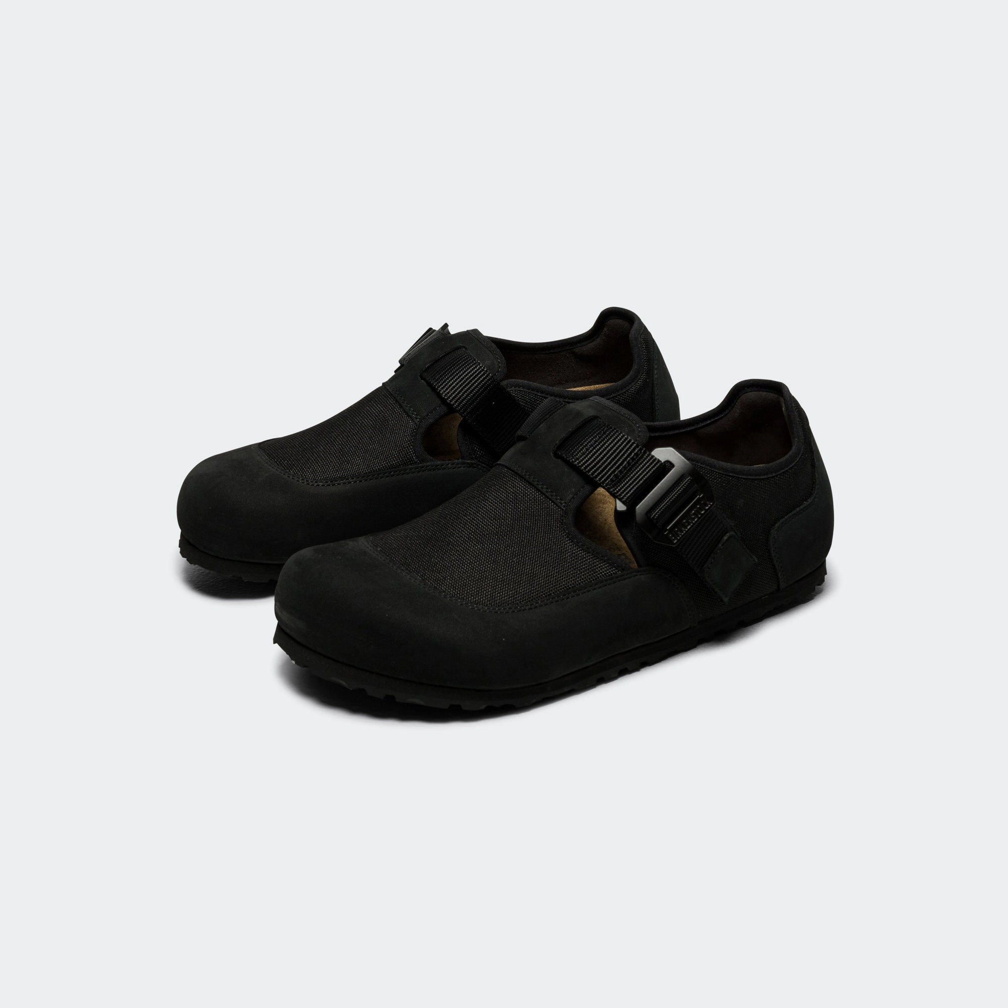 Comfortable Travel Shoes Air Friendly London Nova - Black Nubuck Leather/Textile