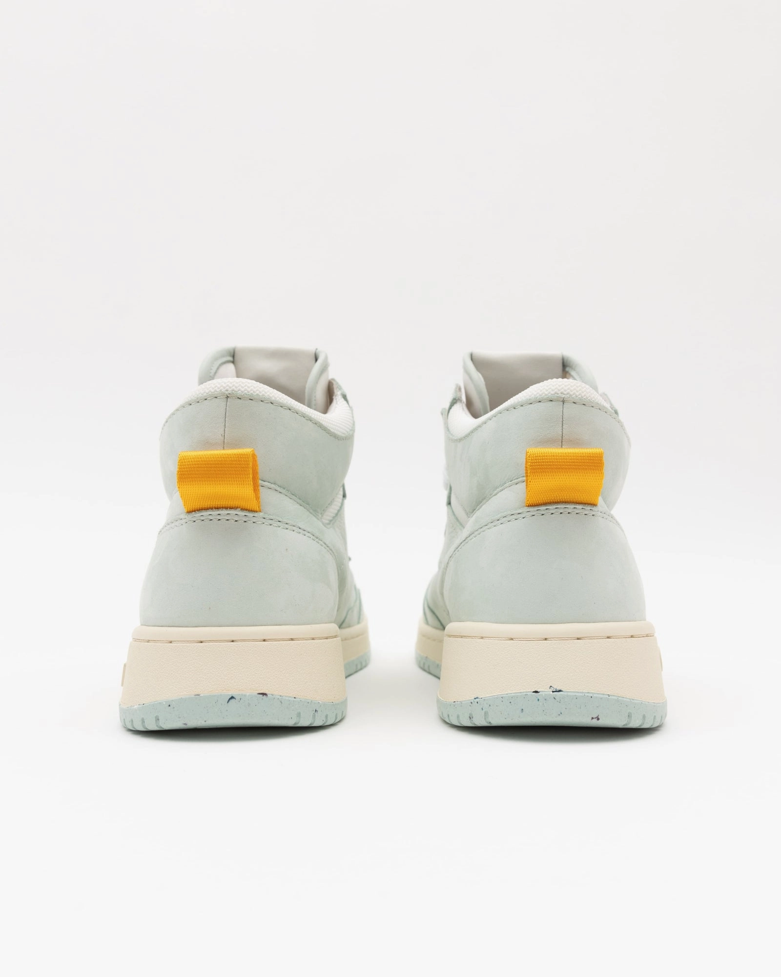 Daily Walk padded insole Oncept Philly Sneakers in Vapor Blue