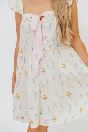 Lulu Flutter Sleeve Mini Dress in Floral confident look Tulle-Overlay