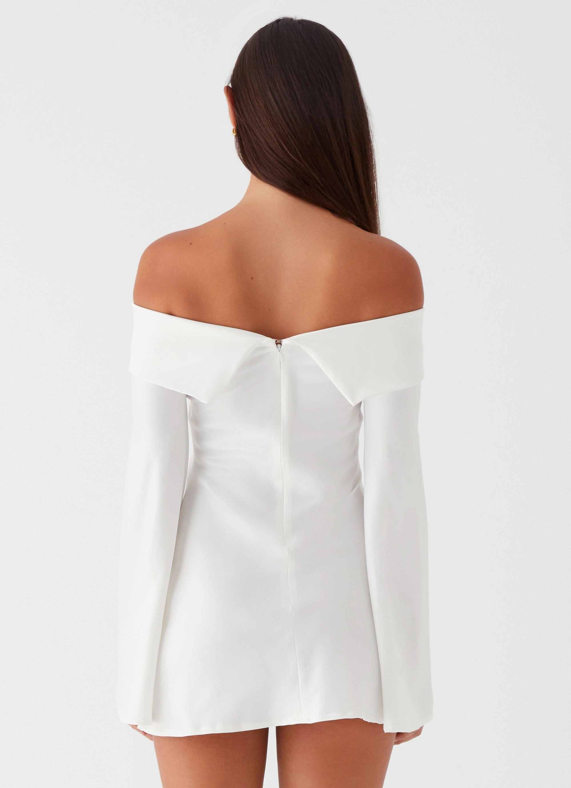 Lumina Long Sleeve Mini Dress - White Cozy Wear Chill Friendly