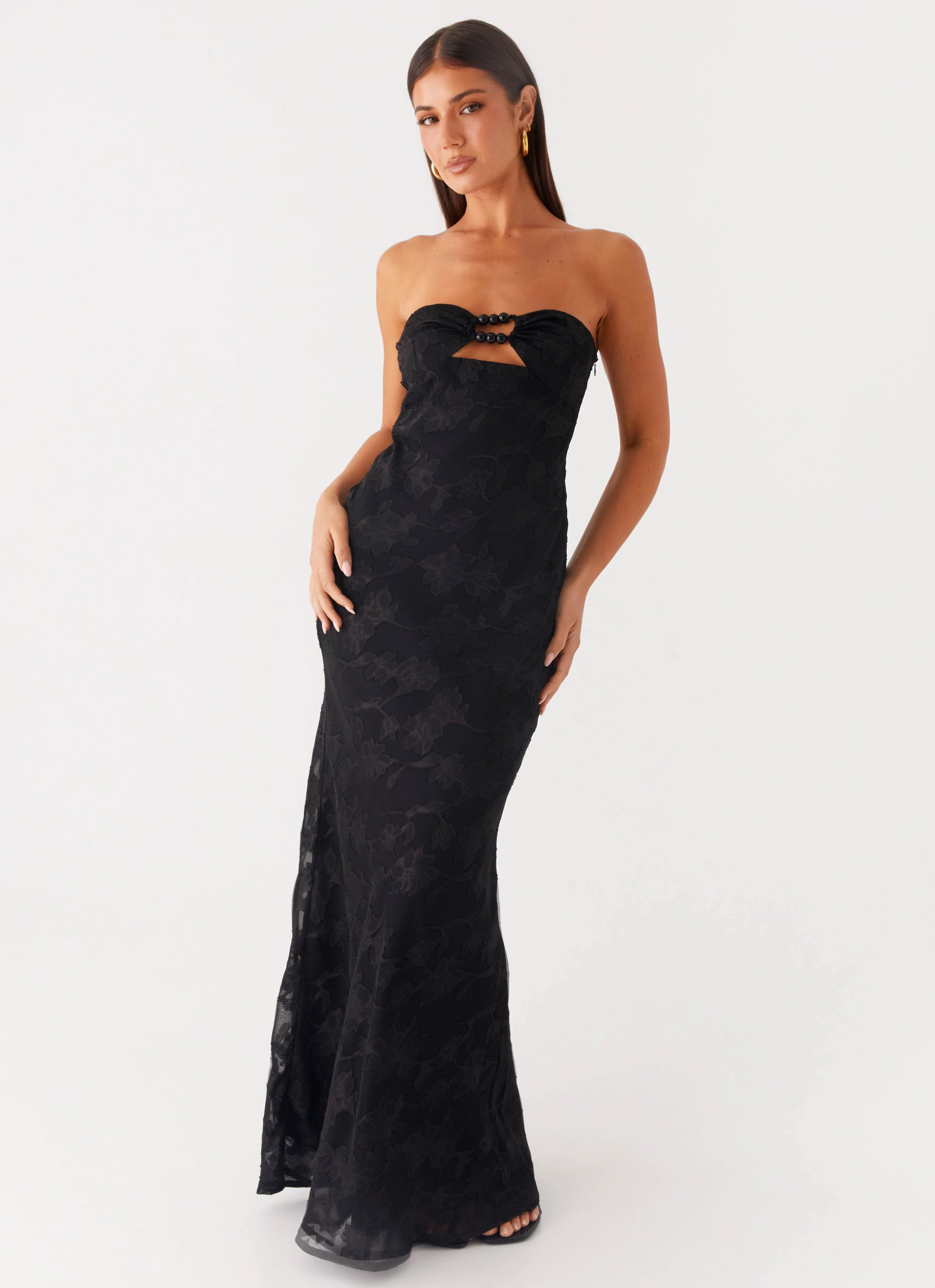 Seasonal Layering All-Season Comfort Lunar Maxi Dress - Black