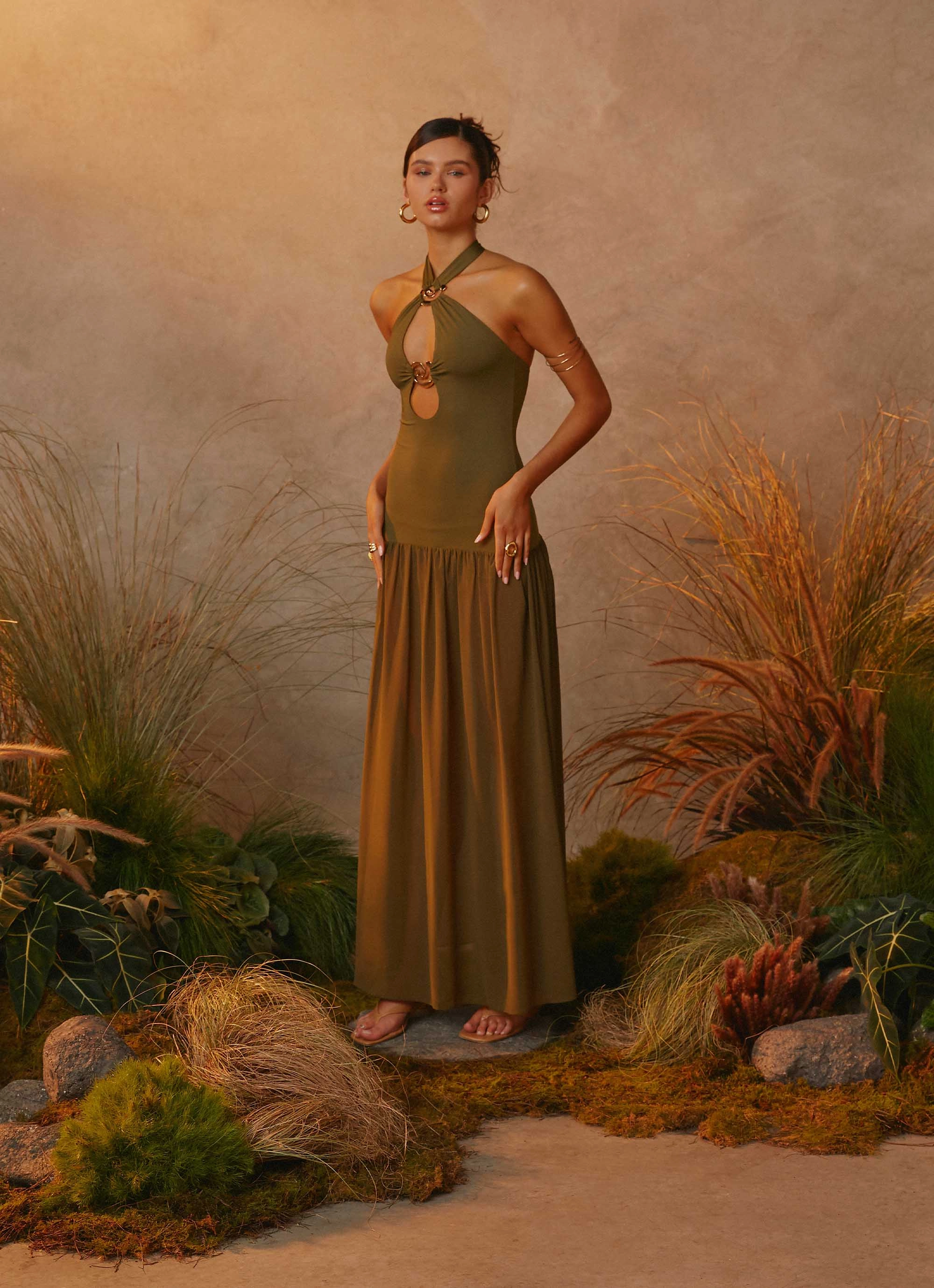 Minimal Design Skirt Flare Cypress Kiss Maxi Dress - Khaki