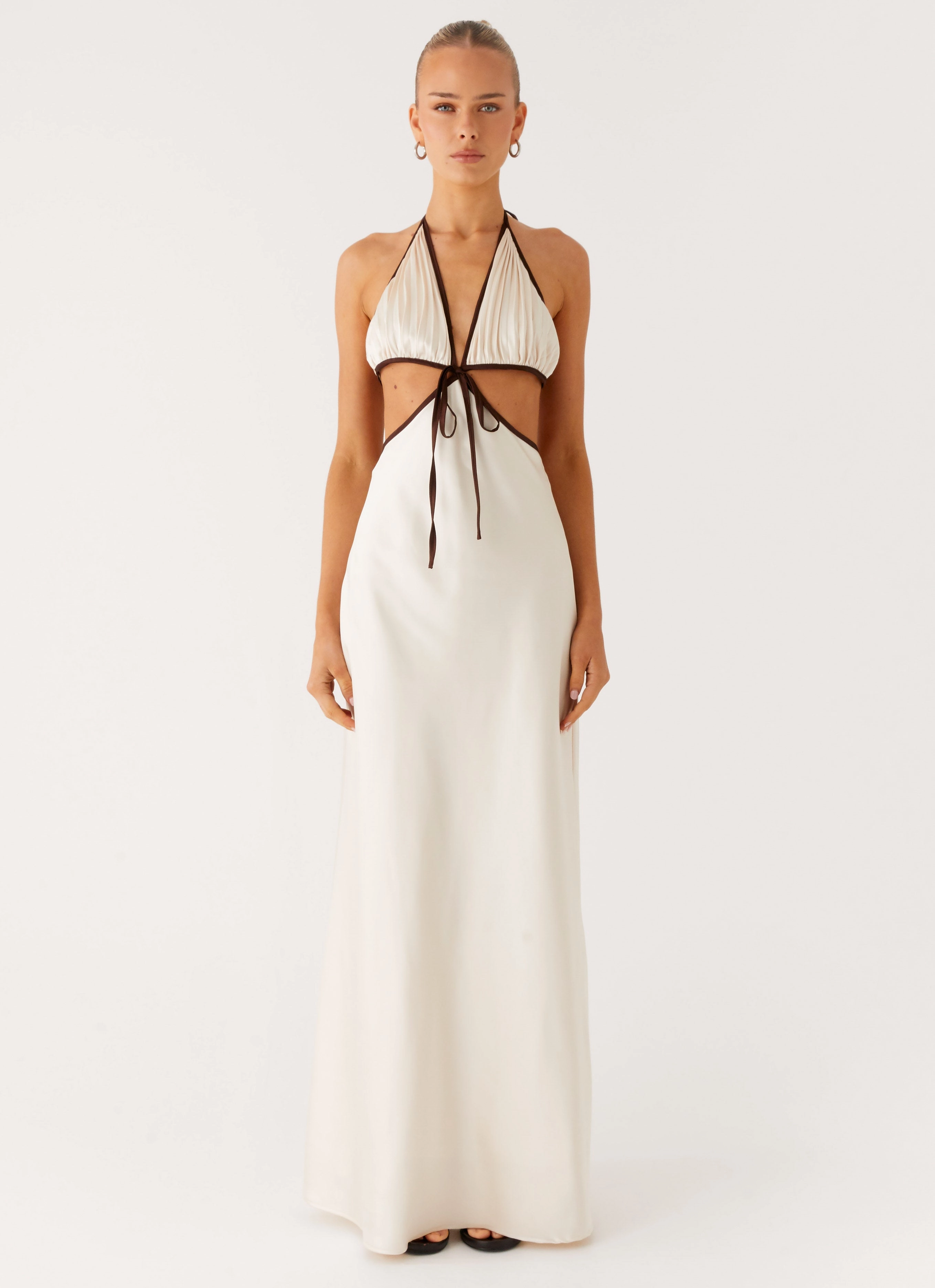 Mabel Maxi Dress - Cream Sleeveless Cut Trend Glow