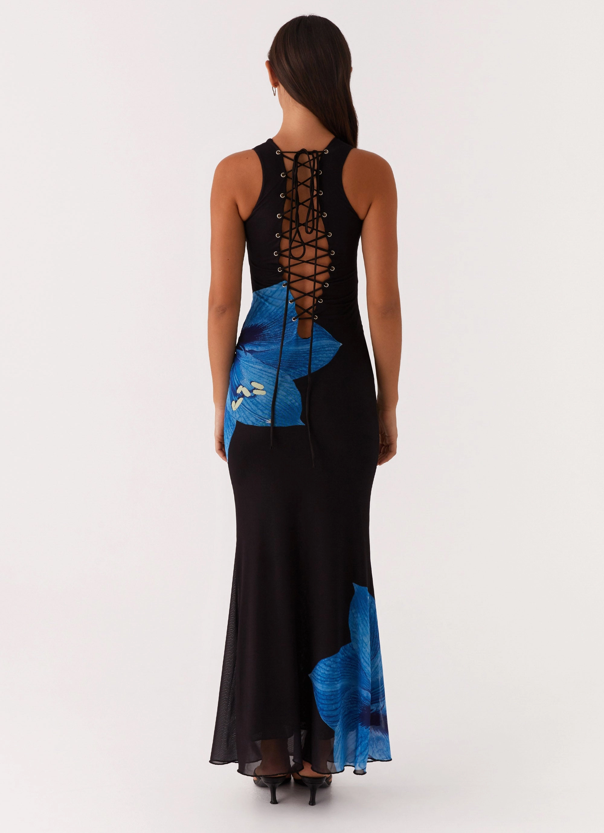 StretchableKnit Elegant Fabric Manhattan Nights Maxi Dress - Black
