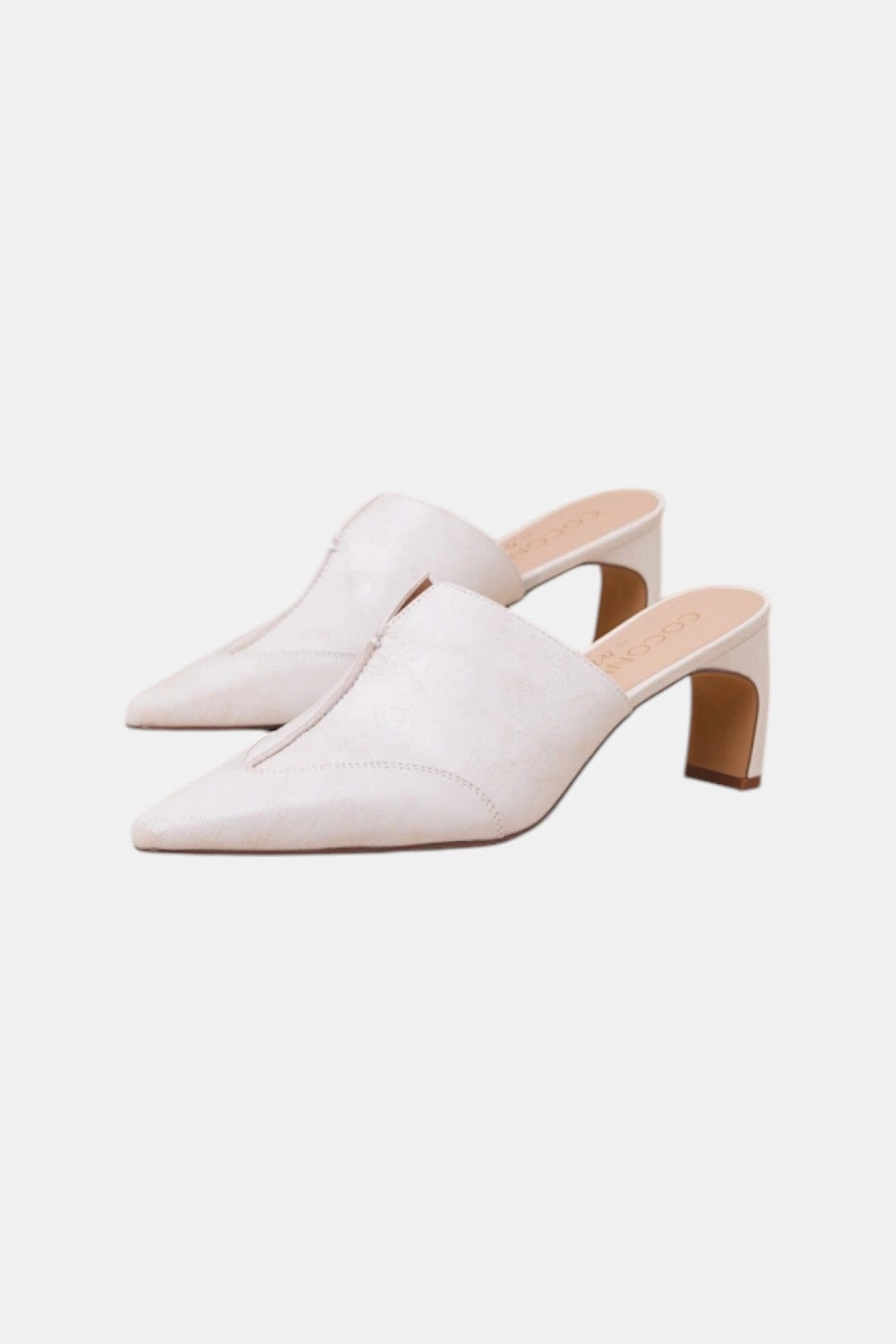 Autumn footwear Understated Chic Matisse Crawford in White