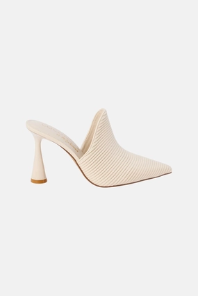 Casual Cool Matisse Raina Heeled Mule in Bone