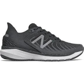 appliqued running option running in a frozen river area shoes Men's Fresh Foam 860 v11 - 2E