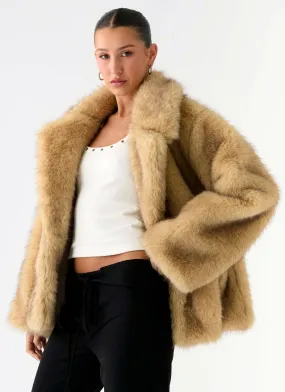 Milika Fur Coat - Beige Packable Layer