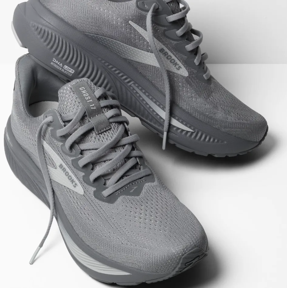 Arch   Contoured M's Ghost 17