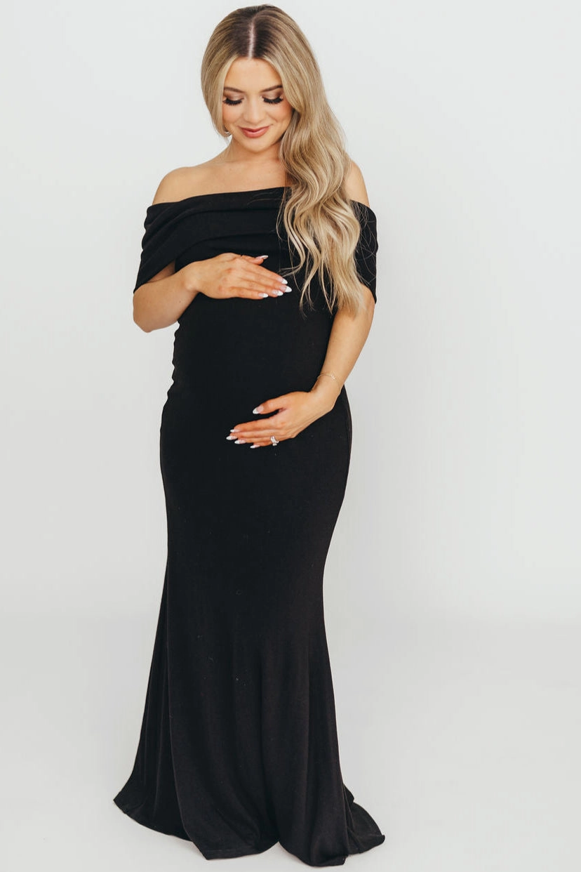 Chilly Comfort Flattering Lines Monroe Maxi Dress in Black - Bump Friendly *Final-Sale*