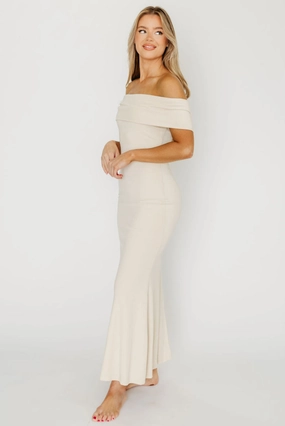 Monroe Maxi Dress in Ivory - Bump Friendly Trendy Silhouette Crisp Detail