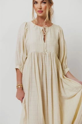 Lightweight Feel Nadia Soft Horizon Maxi Dress in Natural