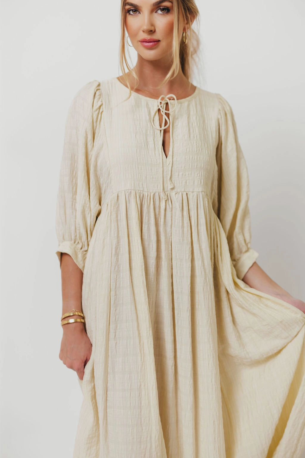 Lightweight Feel Nadia Soft Horizon Maxi Dress in Natural