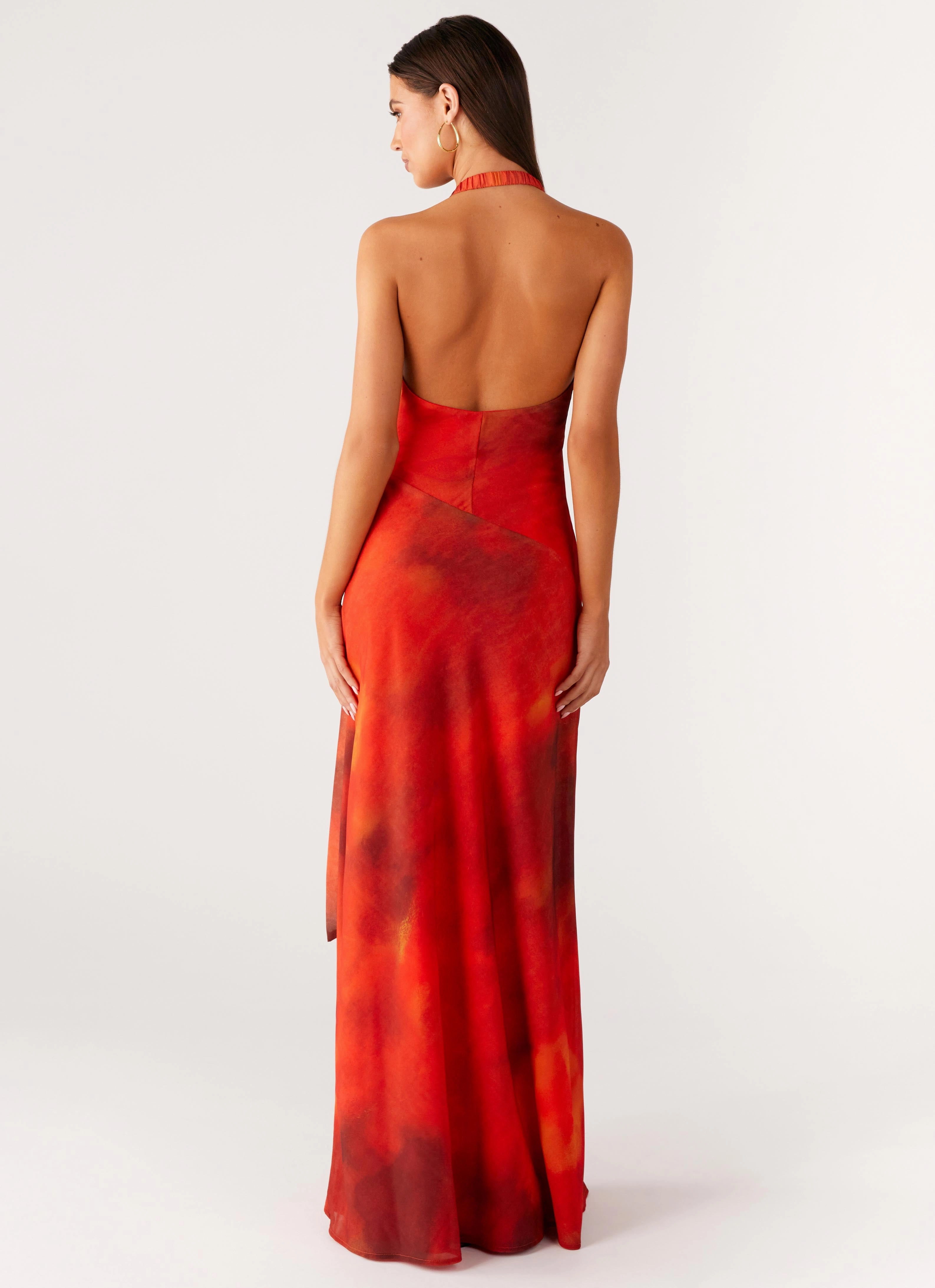 Midnight Mood So Chic Maxi Dress - Scarlet Blur